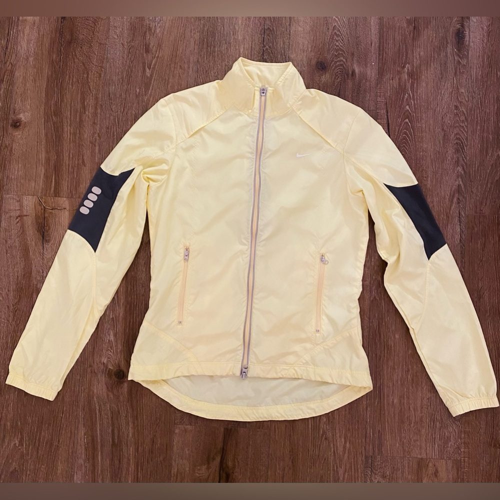 Nike Light Yellow Zipper Pocket Windbreaker Jacket